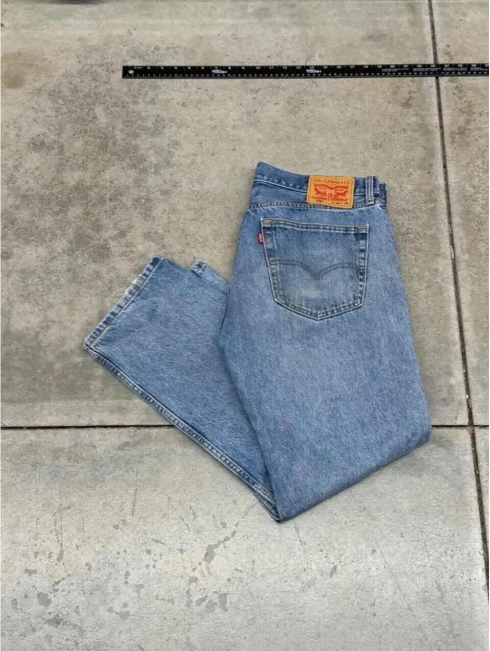 vintage levis 505 faded blue straight leg jeans size 36 x 30